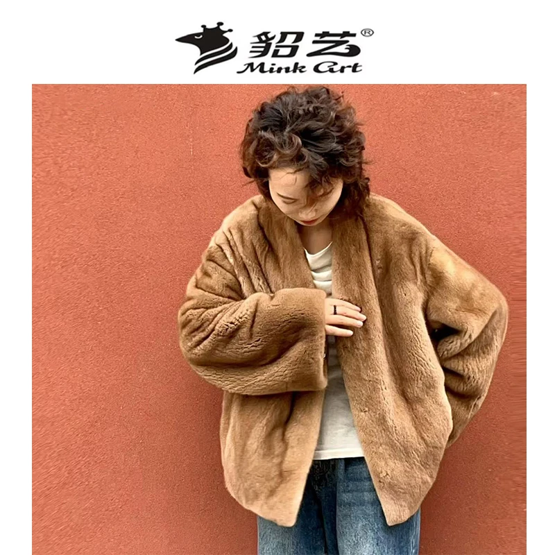 貂艺 Mink Art | 【艳红绯】 进口稀有原色艳红啡 V领皮草ZZ198