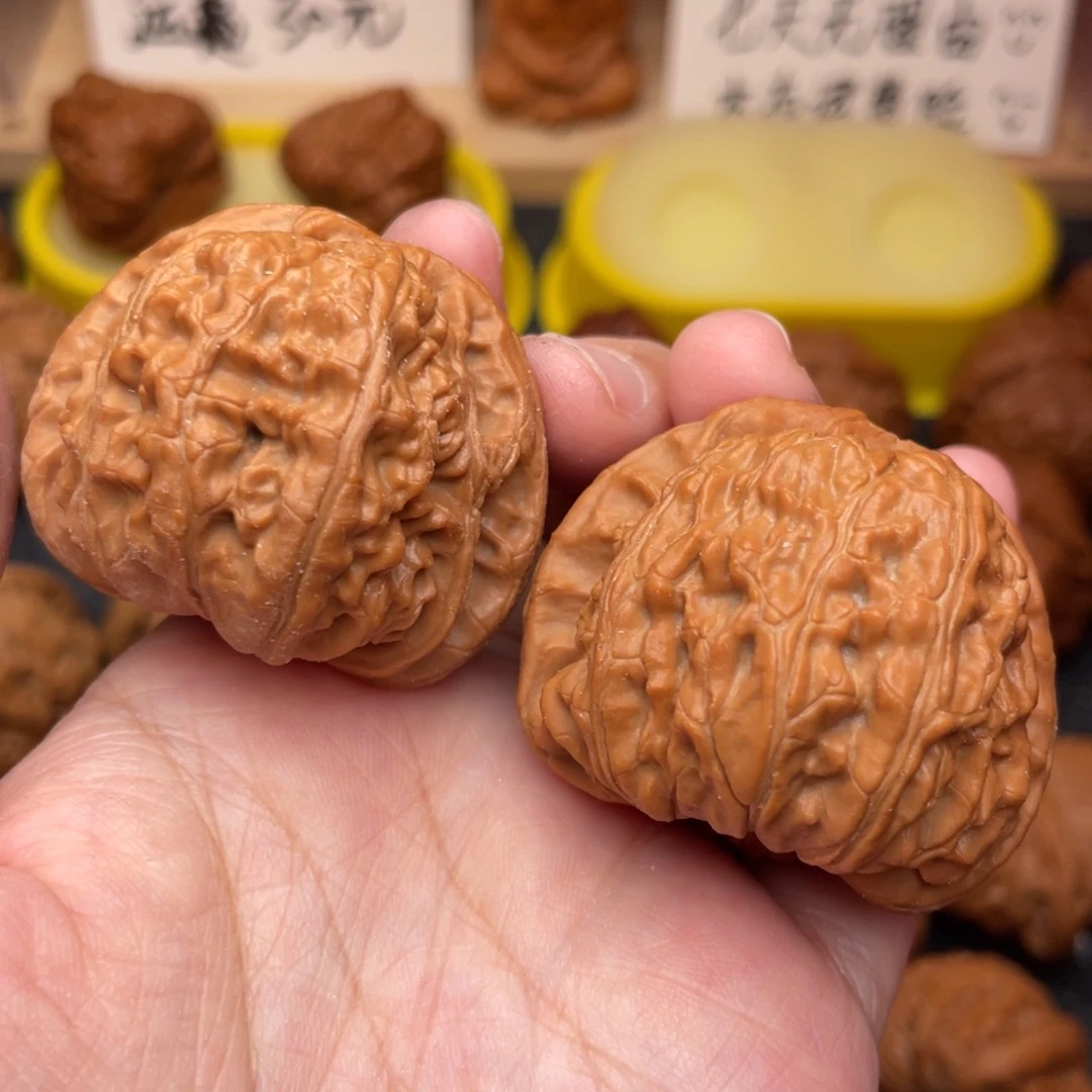 文玩核桃把件狮子42