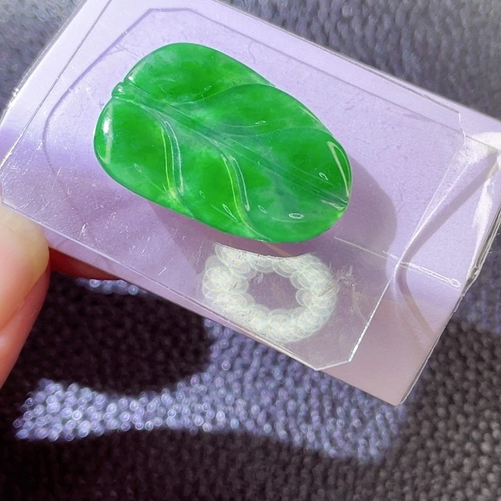 未镶嵌定制翡翠翡翠