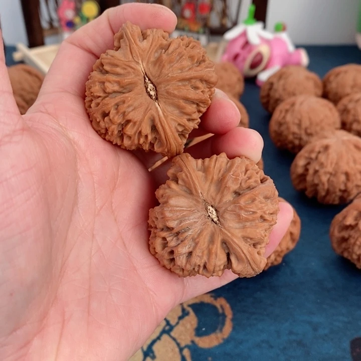 文玩核桃把件南疆石43