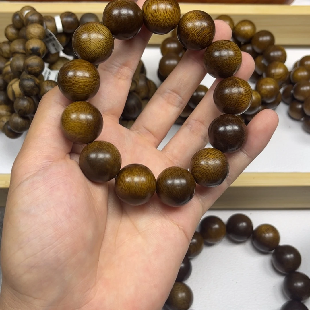 家***王沉香手串越南芽庄黄棋楠1.8