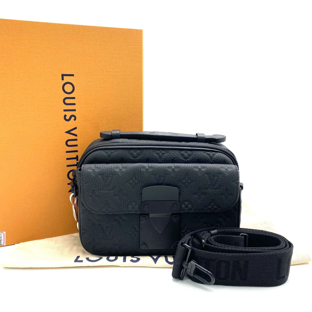 99新 LouisVuitton/路易威登 黑色全皮压花s lock邮差包尺寸25/18