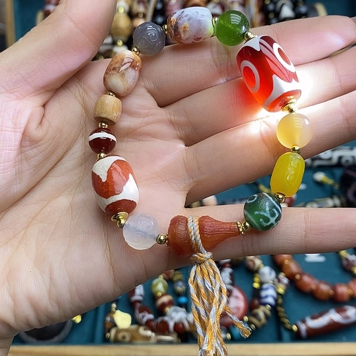 玛瑙/玉髓合金颈饰