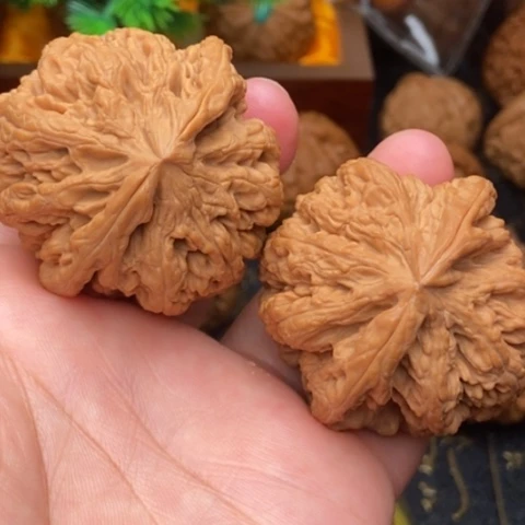 文玩核桃吊坠粗筋45全品