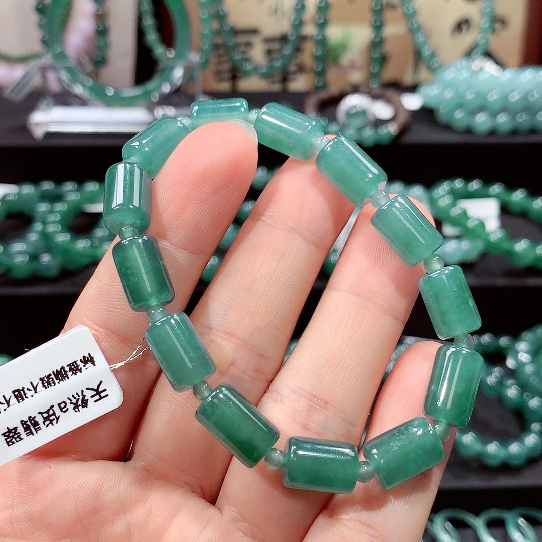 翡翠未镶嵌手链卡