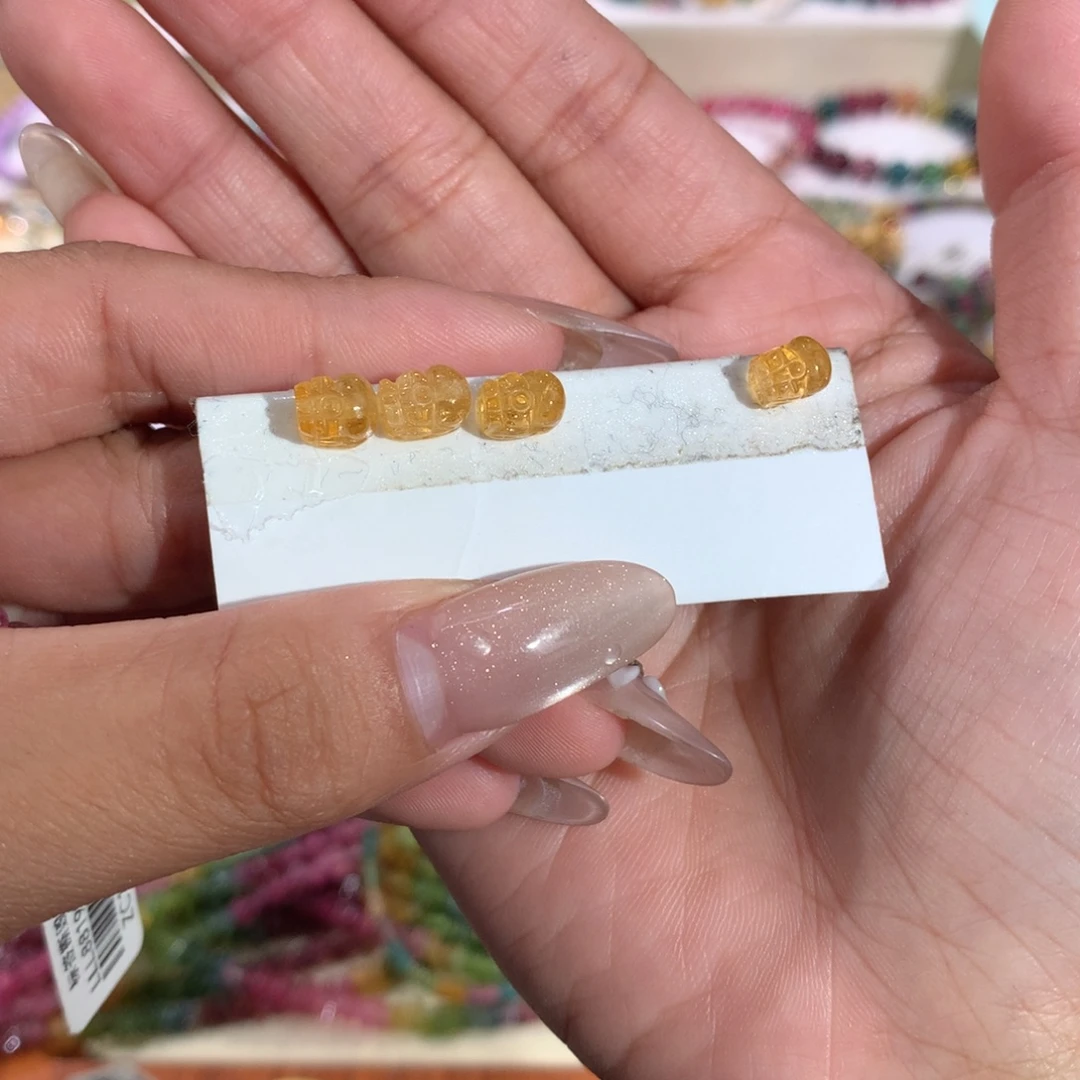 雕刻件碧玺未镶嵌多样性发其一