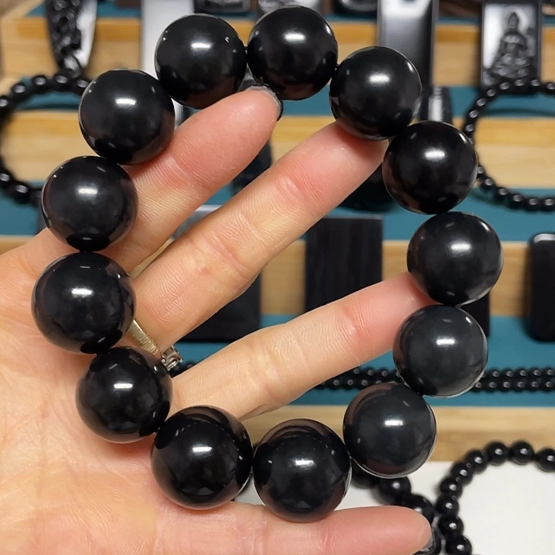 【闪购商品】和田玉（墨玉）手串未镶嵌卡18包容