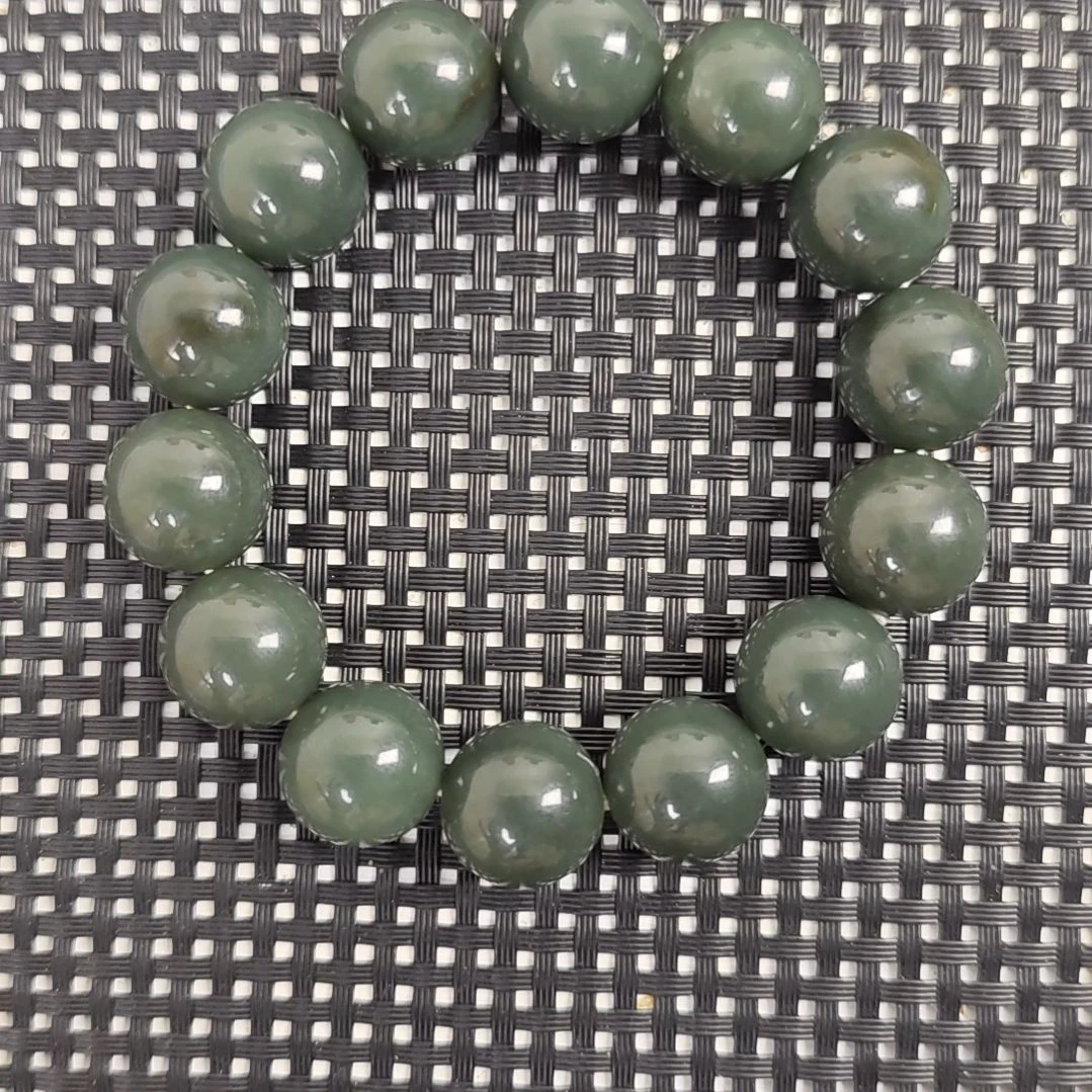 和田玉未镶嵌手串