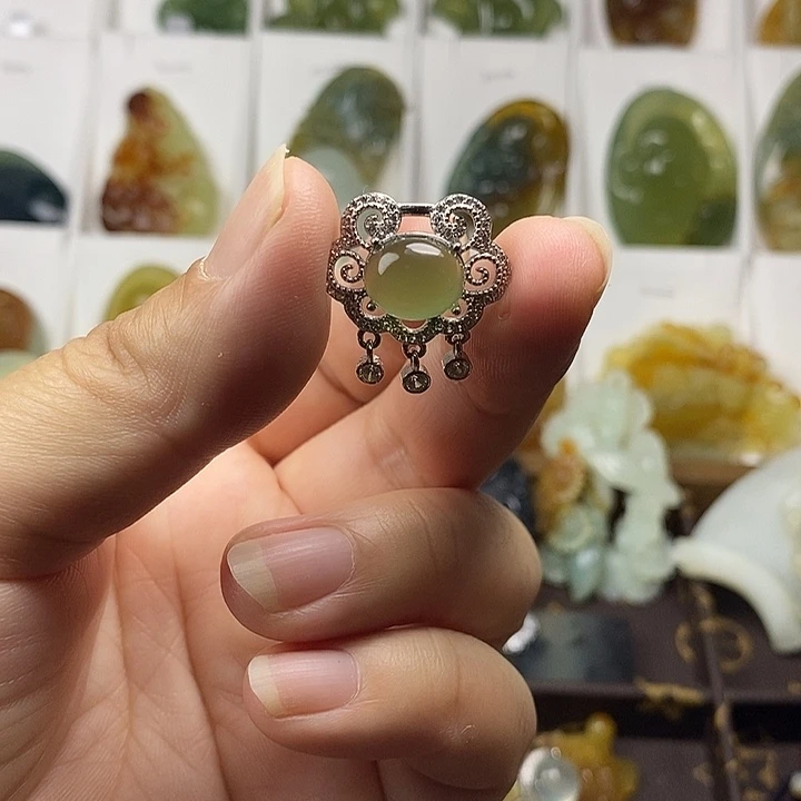 蛇纹石玉银S925镶嵌颈饰