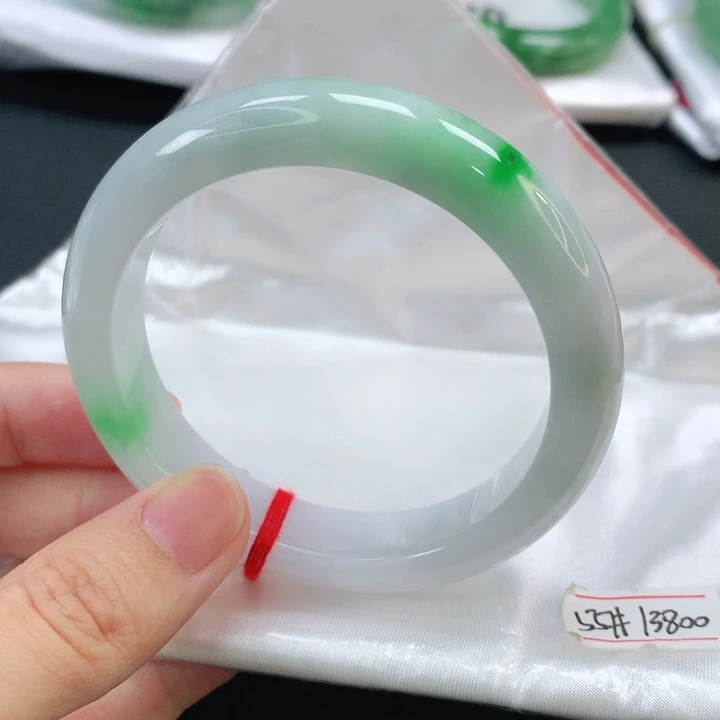 未镶嵌手镯翡翠缅甸55