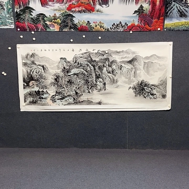 国画小八尺山水一副