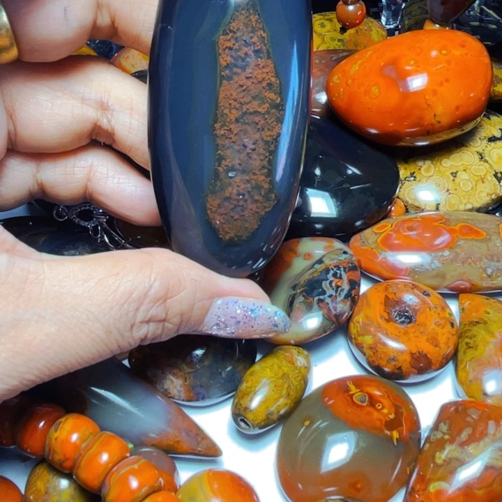 让***海玛瑙/玉髓玛瑙未镶嵌