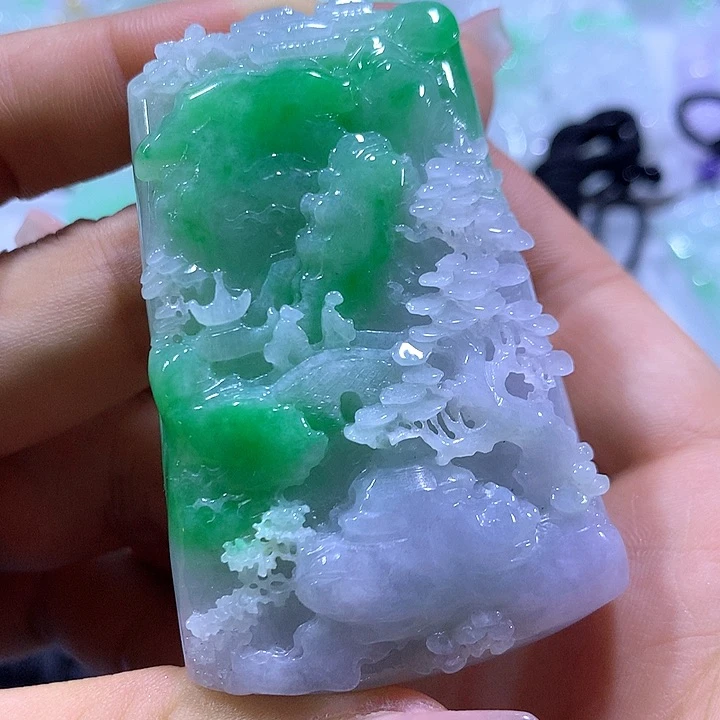 翡翠未镶嵌颈饰天然翡翠A货吊坠