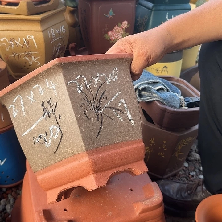 紫砂花盆紫砂花盆