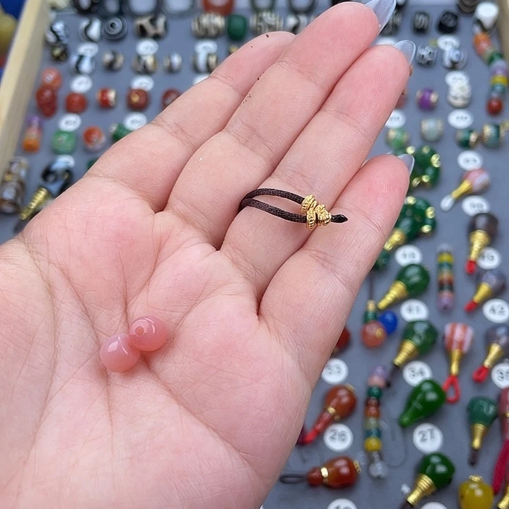 玛瑙/玉髓饰品未镶嵌小*