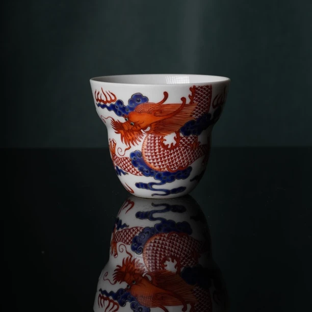 270 粉彩穿云龙葫芦杯摆件