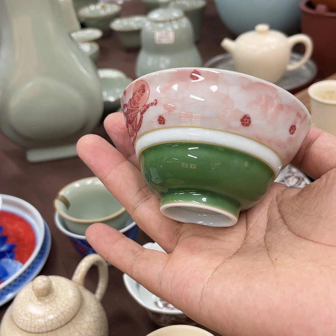 你***我搪瓷杯子里还有很多东西
