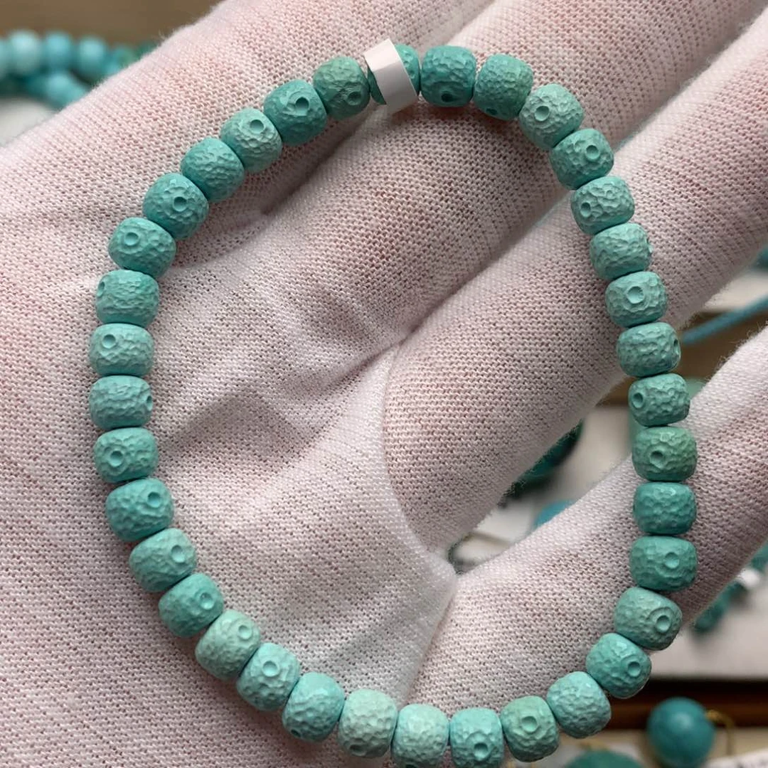 绿松石未镶嵌珠宝奇石5.6mm