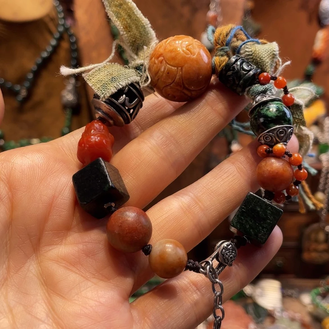 【闪购商品】吊坠(赠链)未镶嵌翡翠