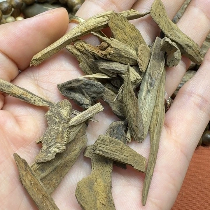 大叶紫檀（黑酸枝木类）