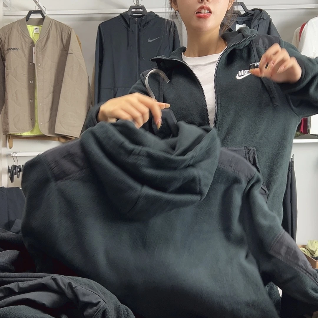 4883黑色L码不退换