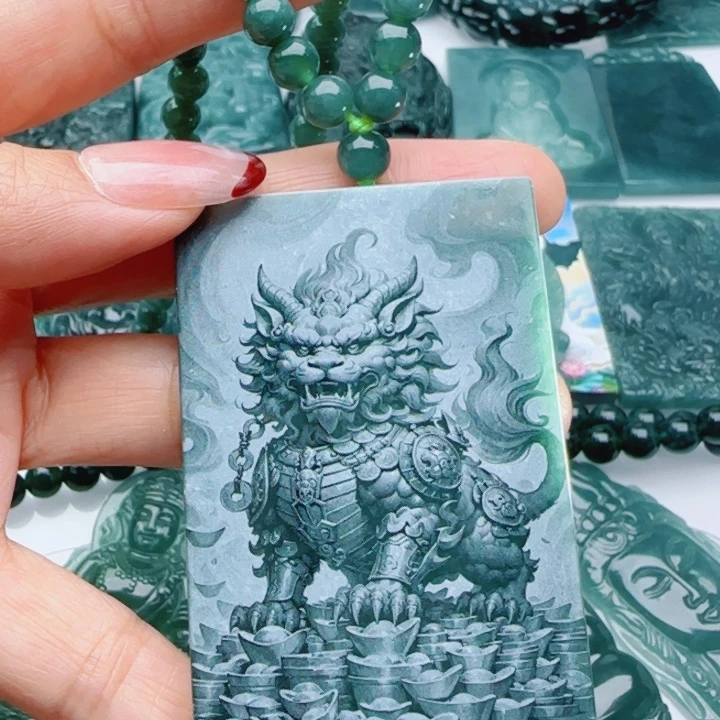 翡翠未镶嵌颈饰多样性发货天然A货翡翠