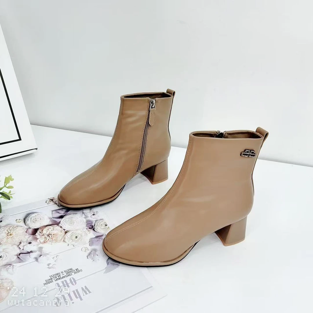 A239-8  新款秋冬时尚粗跟方头气质短靴加绒
