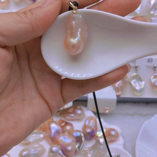 淡水珍珠未镶嵌颈饰