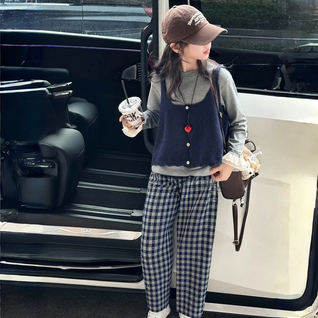 女童套装春秋纯色早秋季套头休闲套装背带韩版针织格子宽松三件套