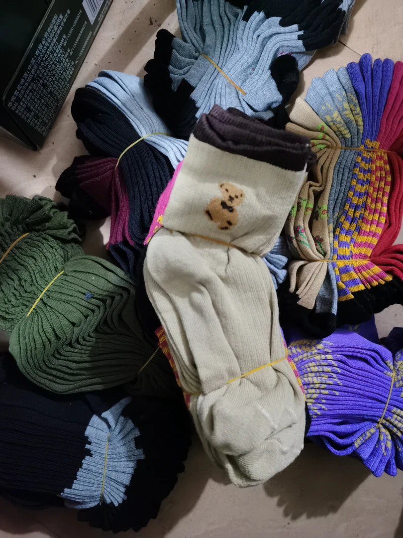 四季袜秋冬款中筒短筒男女小熊图案中筒袜女学院风百搭纯色长筒袜