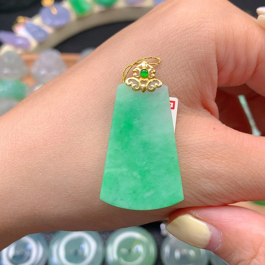 吊坠(不含链)18K金镶嵌翡翠翡翠