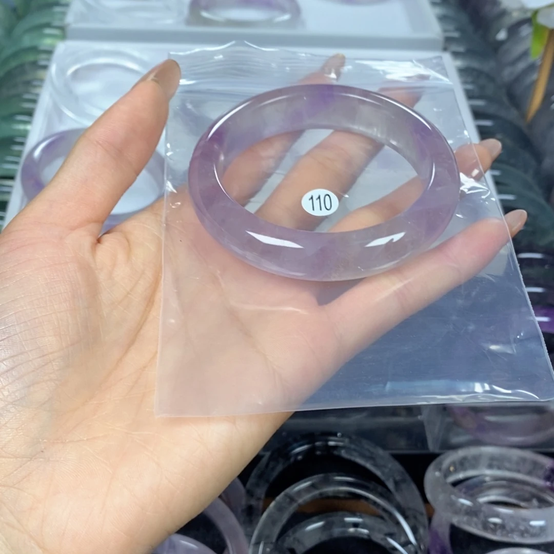 汉***宝未镶嵌水晶手镯手镯