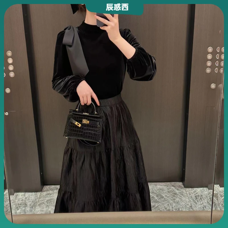 1感黑色长裙长袖气质连衣裙女2023秋季新款时尚裙子赫本小黑裙秋I