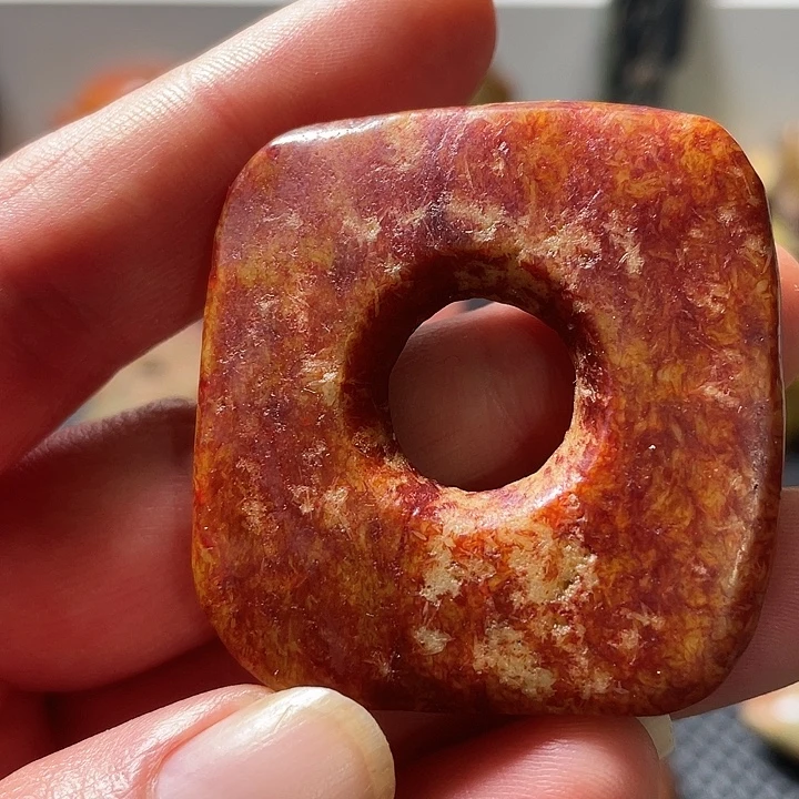 蛇纹石玉未镶嵌挂件