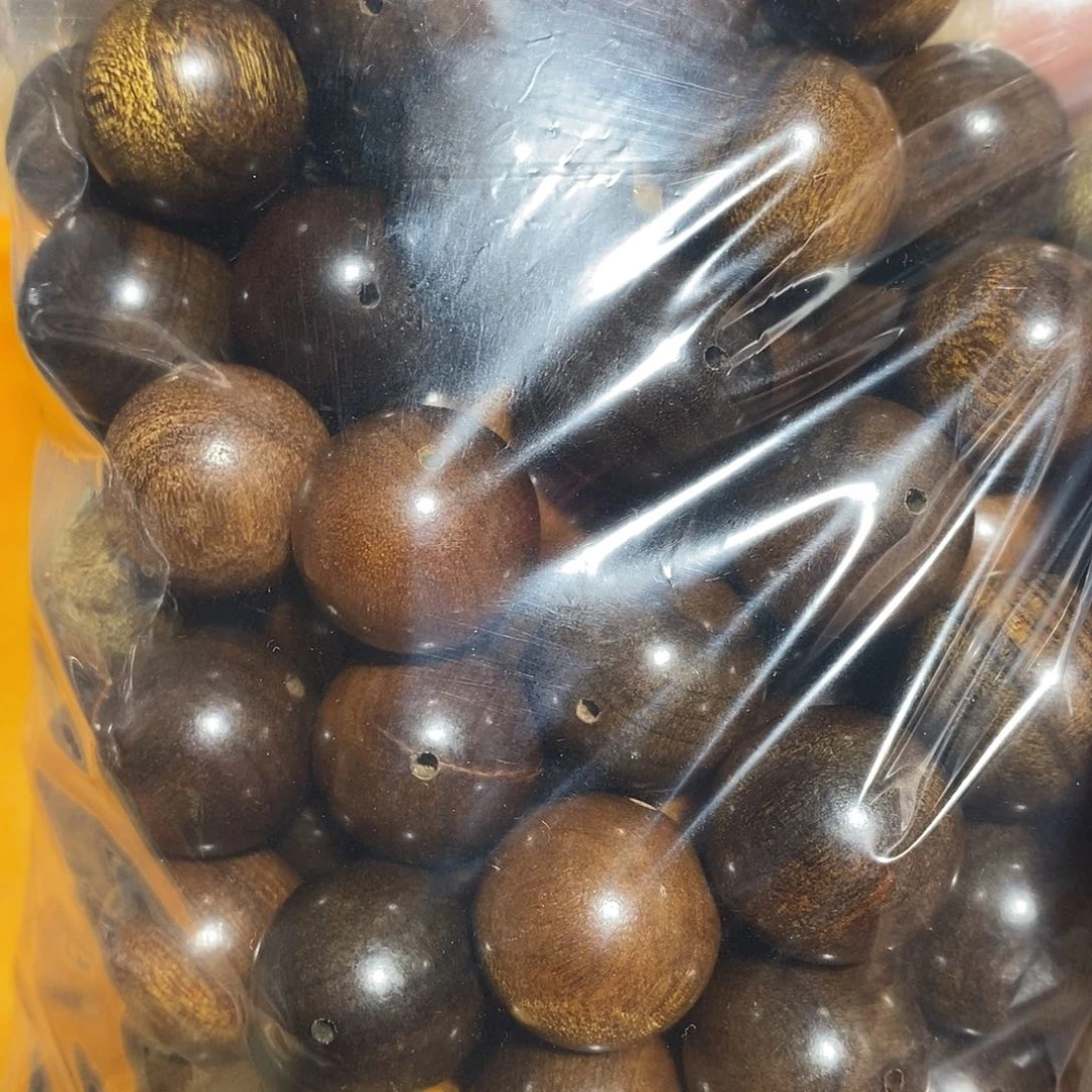 金丝楠@**J小叶2.0散珠的我是