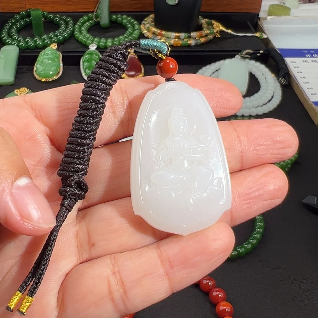 和田玉（白玉）未镶嵌颈饰油润老料观音牌