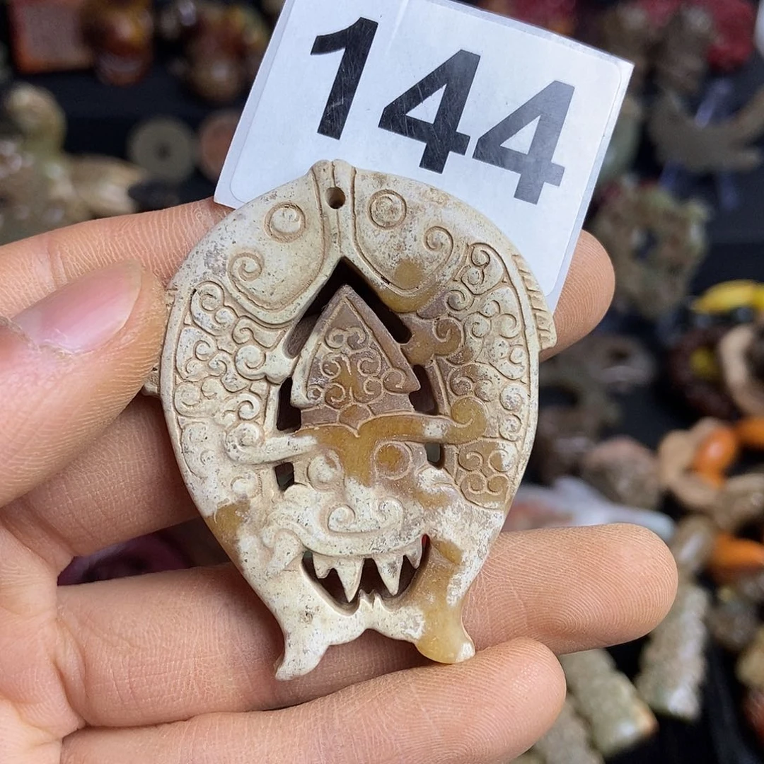 和田玉（糖玉）饰品未镶嵌