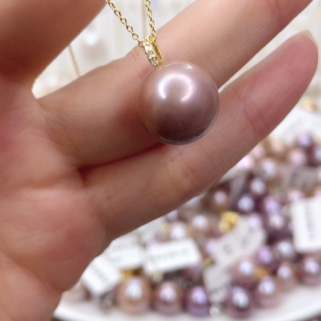 淡水珍珠吊坠(赠链)未镶嵌