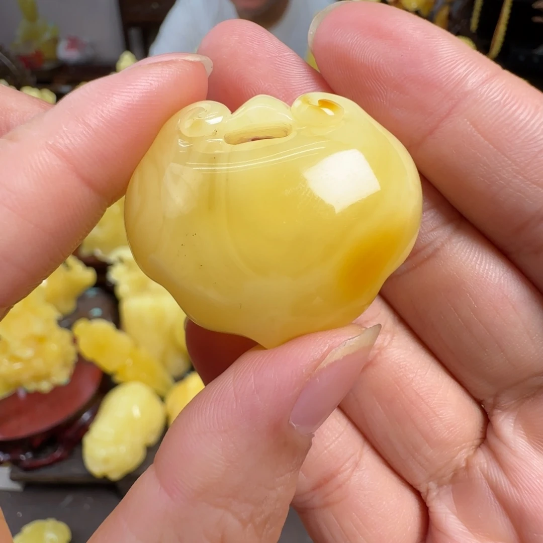 蜜蜡未镶嵌珠宝奇石微瑕