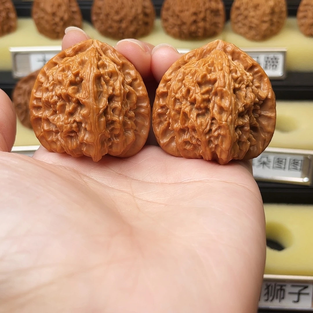 吊坠文玩核桃三角白41尺313