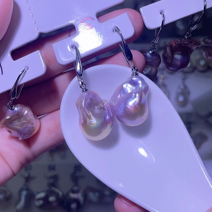 淡水珍珠合金颈饰05