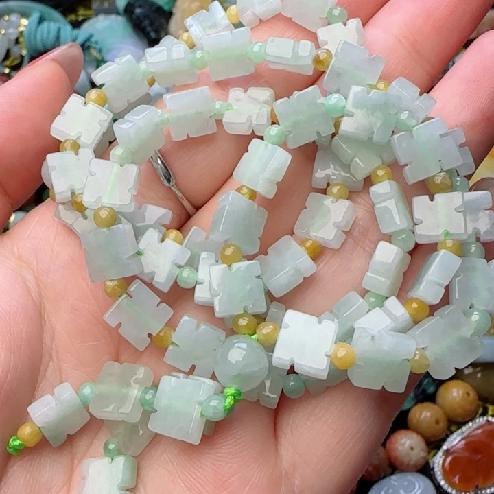 翡翠颈饰未镶嵌天然A货51