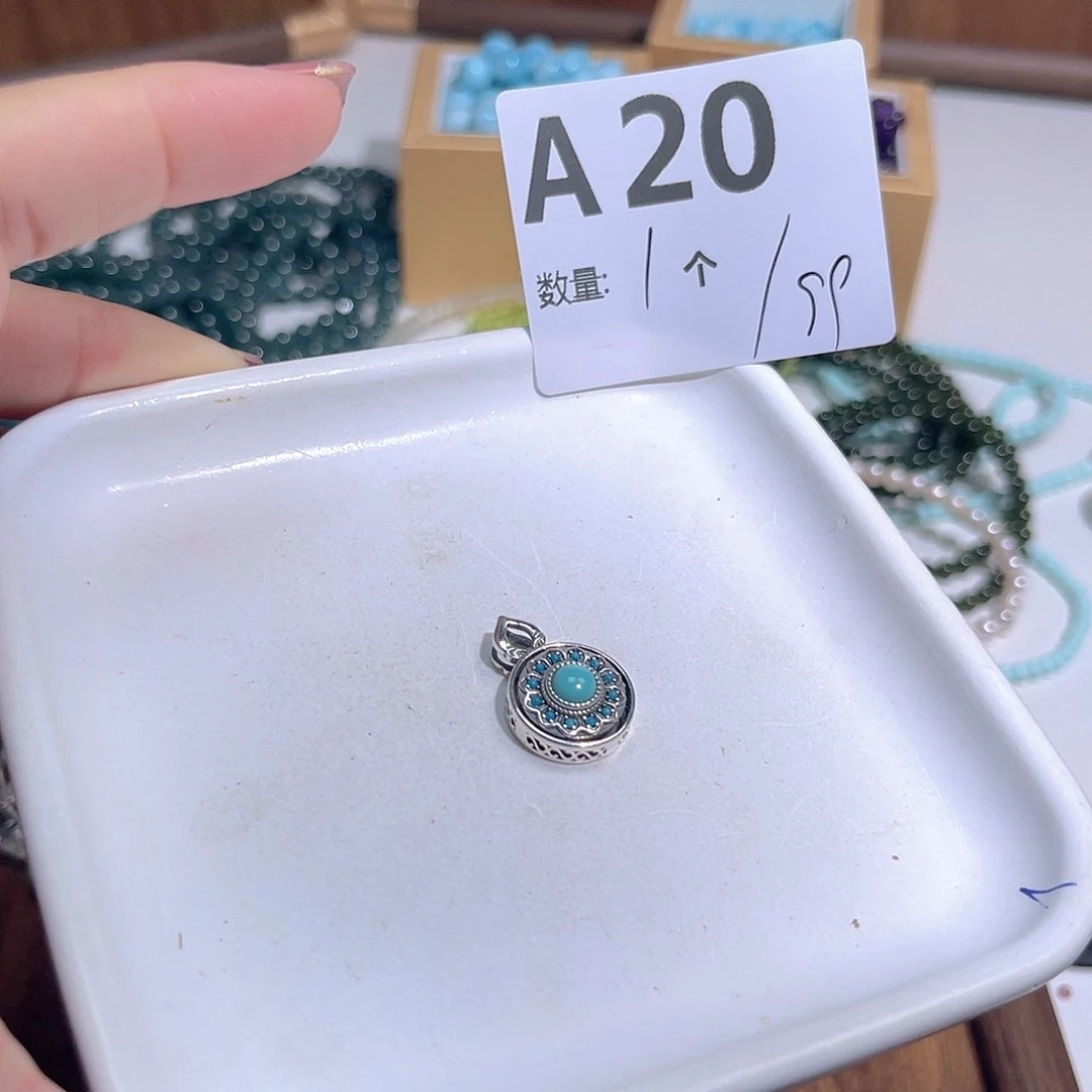 水晶珠宝半成品银S925镶嵌A20。