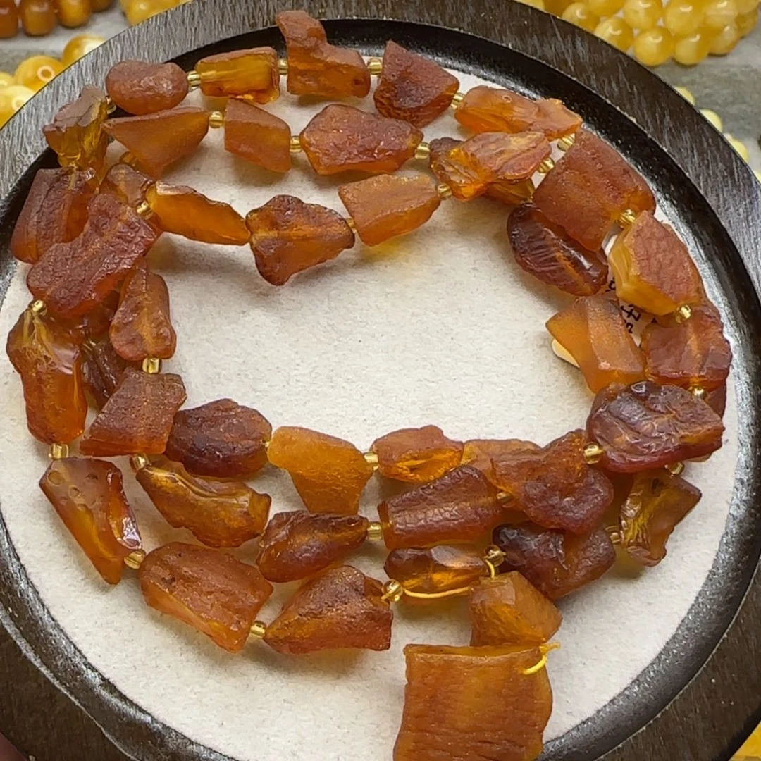 琥珀未镶嵌珠宝奇石