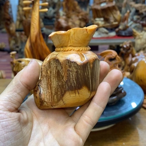 柏木（崖柏）酩*太行崖柏陈化料摆件
