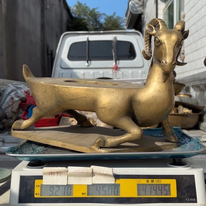 404 铜器物品理性消费