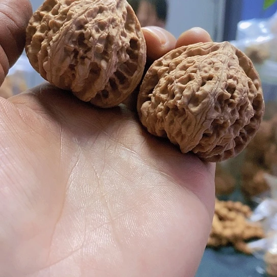 【闪购商品】把件文玩核桃43.5虎头王