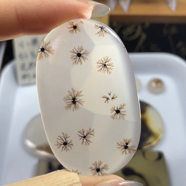 玛瑙/玉髓未镶嵌牌子