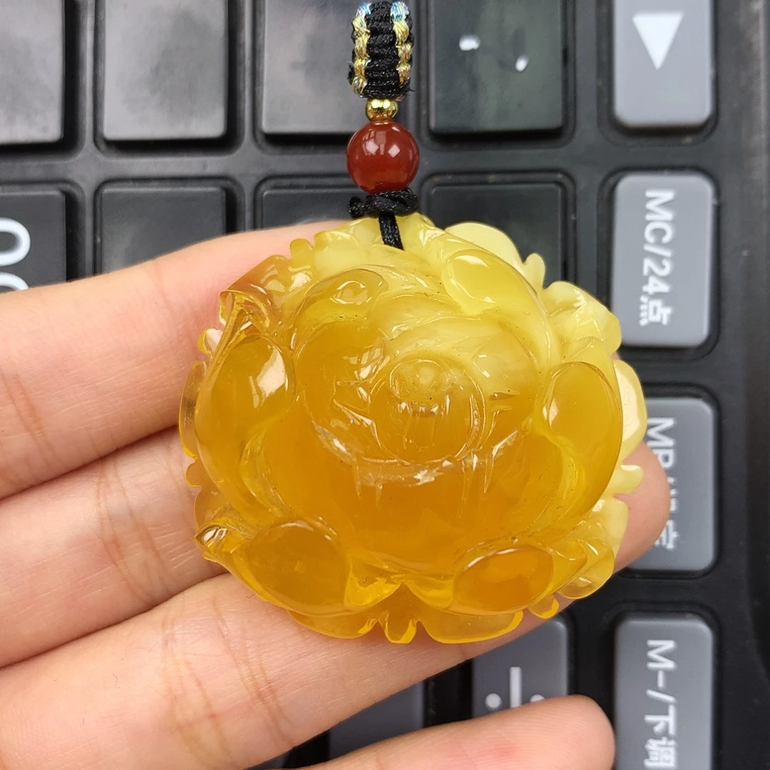 琥珀未镶嵌珠宝奇石