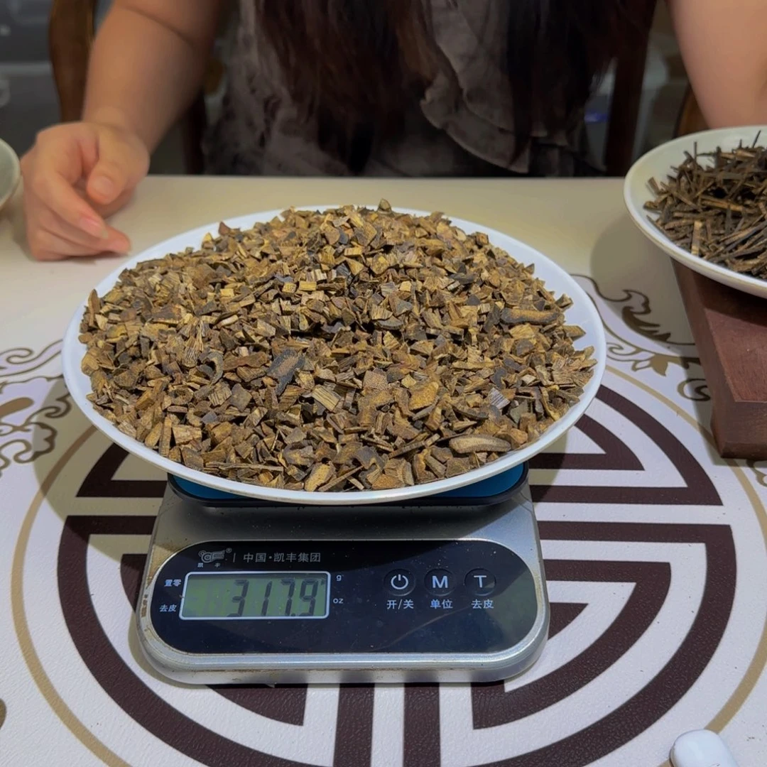 沉香碎屑沉香老白棋高油碎料100克！！